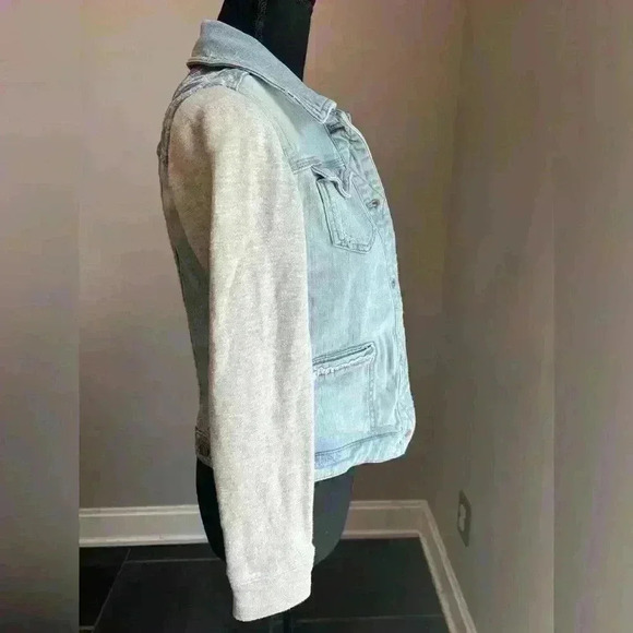 Anthropologie Pilcro Sweatshirt-Sleeve Denim Button Jacket w Embroidery  XS - Picture 4 of 6